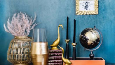 DIY home decor ideas blue wall with decorative items