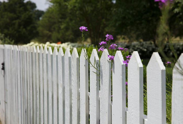 different types of fencing materials picket fence