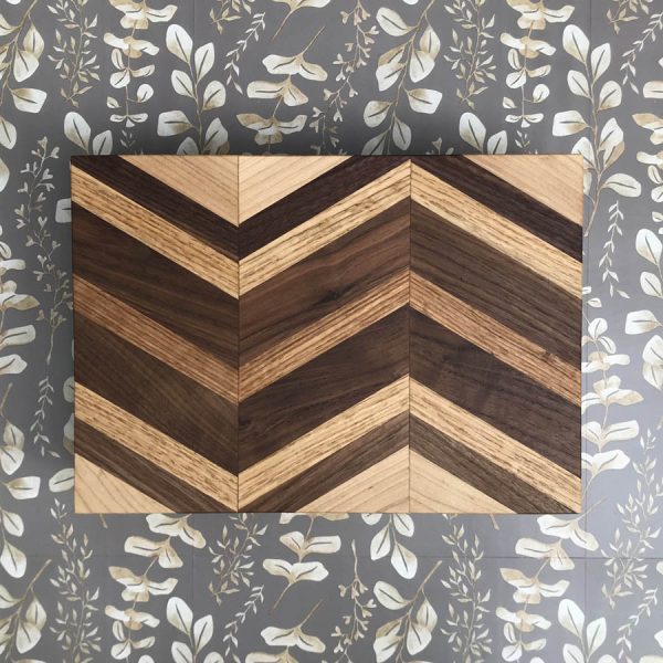 zig zag hardwood cutting board additional view