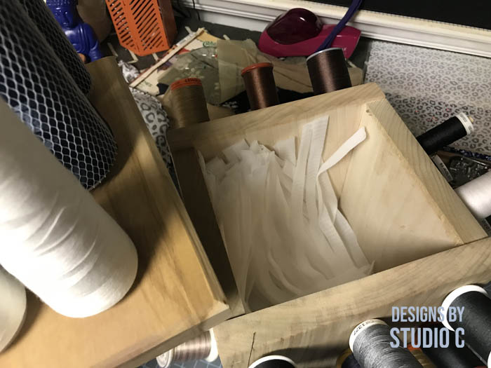 how to make a rotating thread stand storage inside